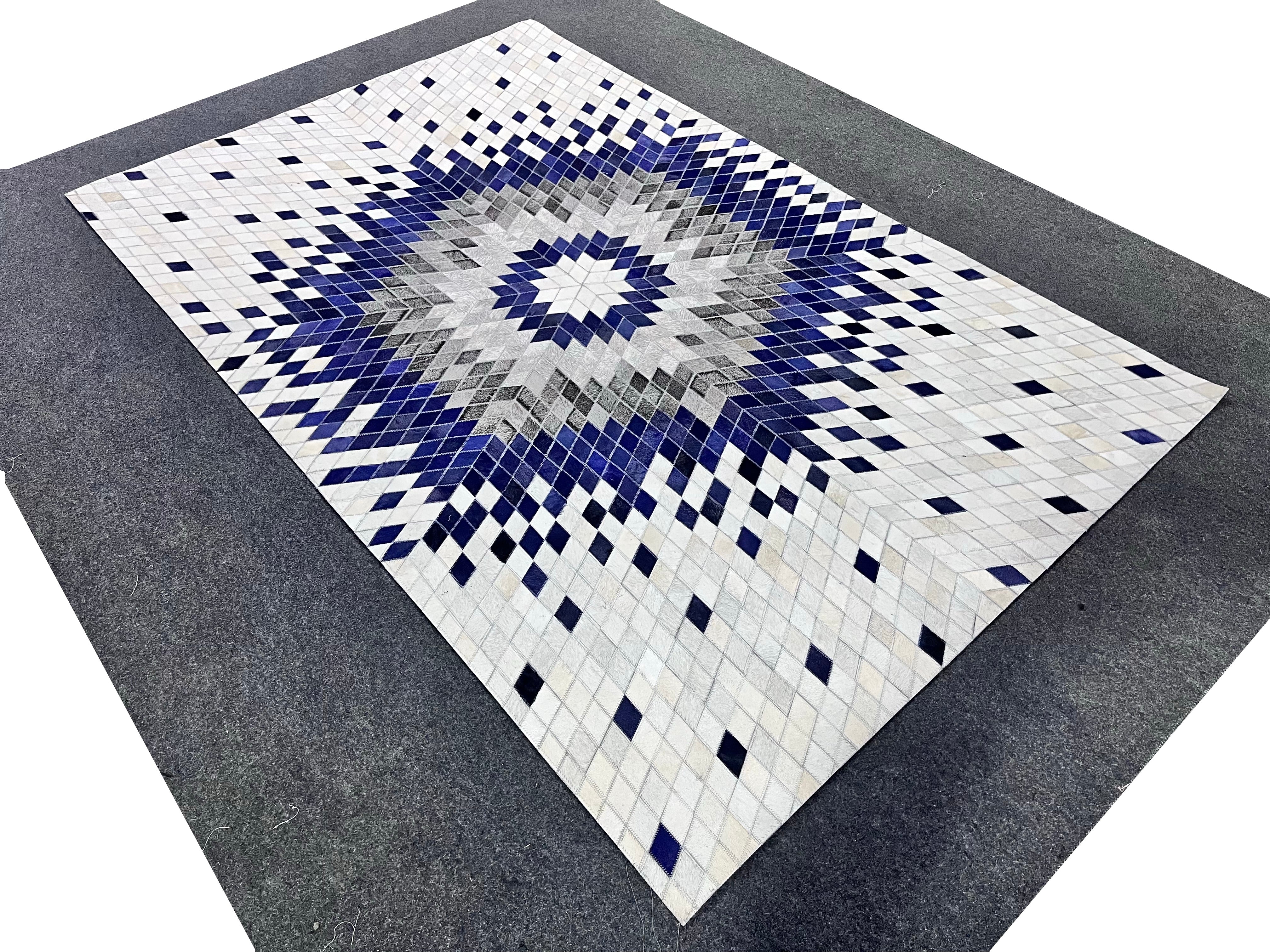 CHEVRON DESIGN BLUE/WHITE LEATHER RUG