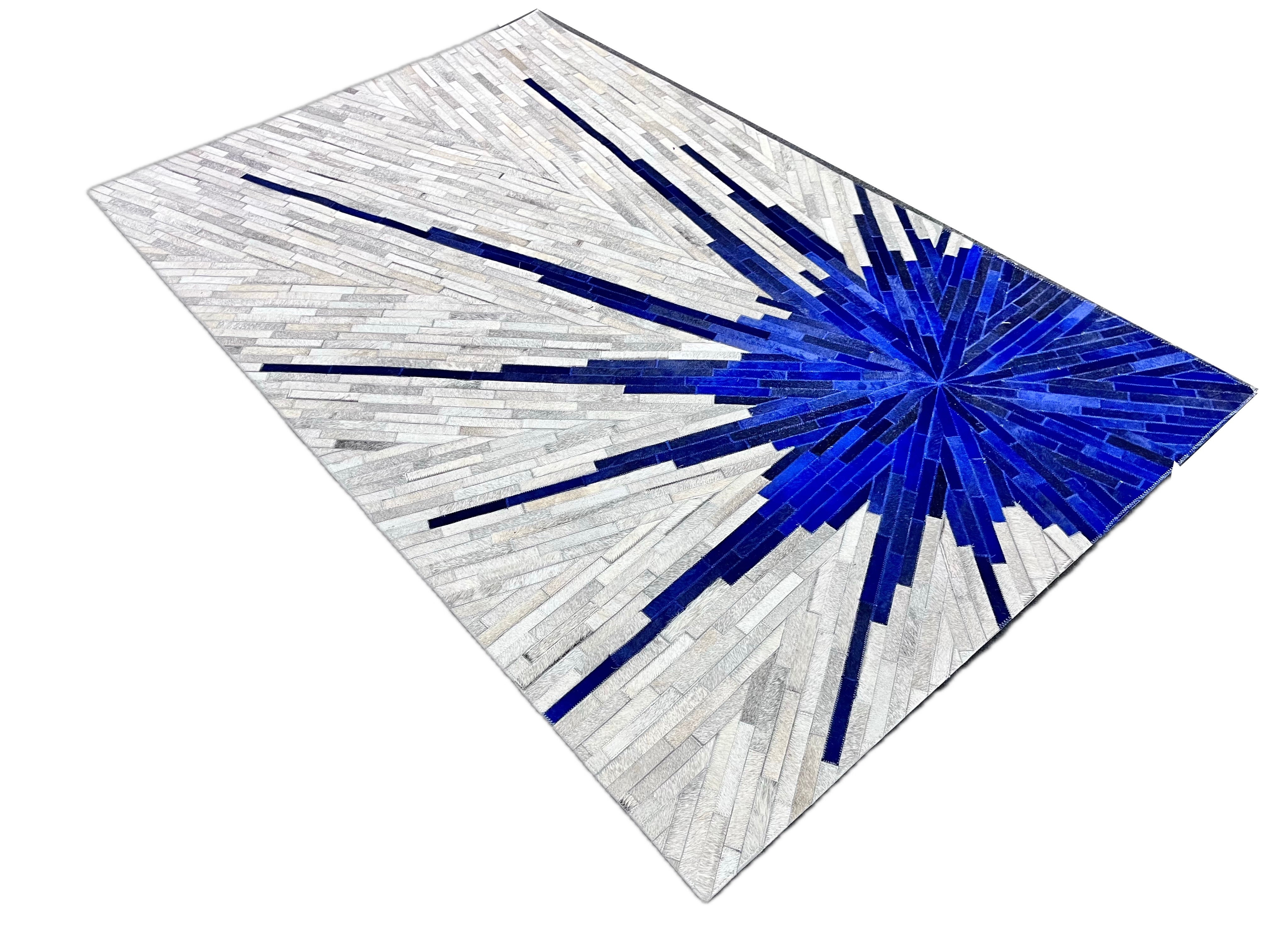 TRADITIONAL BLUE/WHITE LEATHER RUG