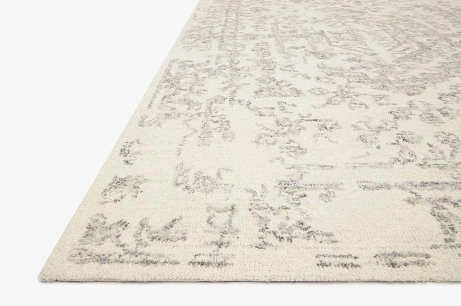 Hand Tufted Rug Erased Pattern Design White And Green