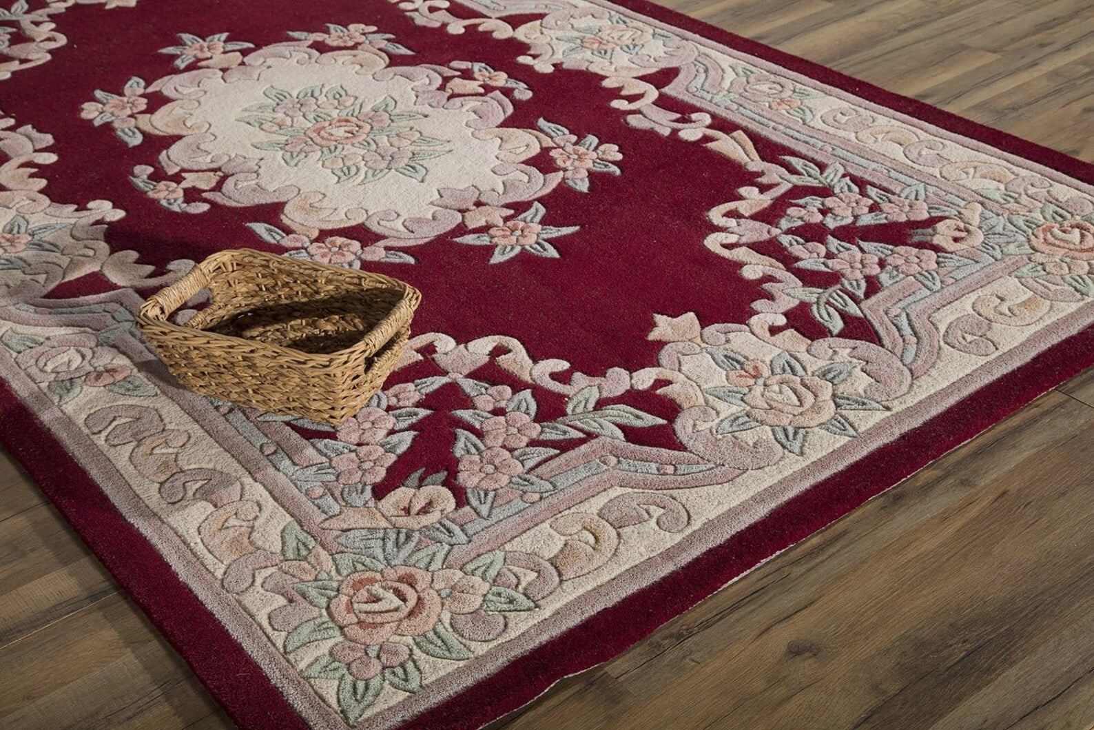 Exquisite Handmade Aubusson Design Rug: Elevate Your Space with Timeless Elegance