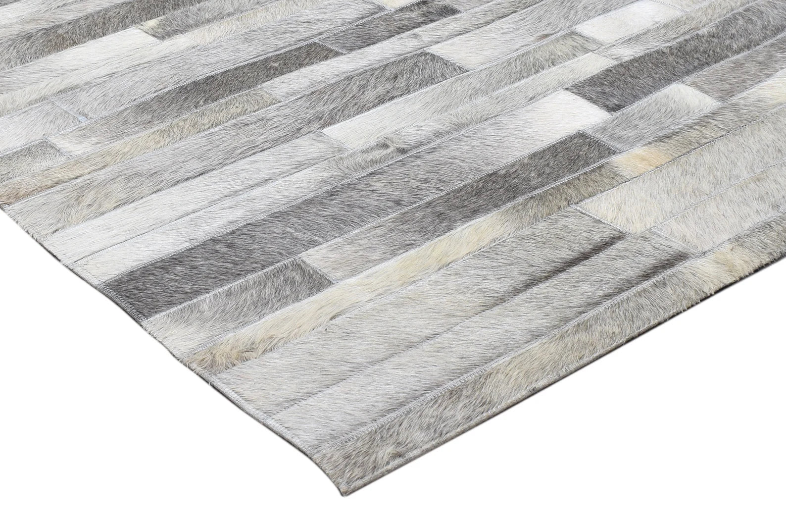 HIDE STRIPE DESIGN GREY COLOUR LEATHER PATCHWORK - Alef home