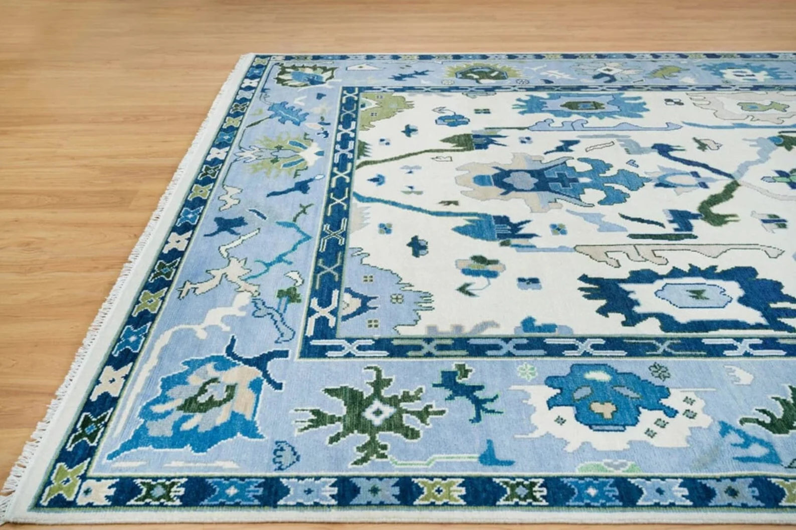 Turkish Oushak Rug ivory And Blue Colour