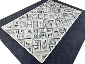 Grey Cowhide Patchwork Rug – Handmade Geometric Hair-On Leather Carpet for Modern Home Decor - Alef home