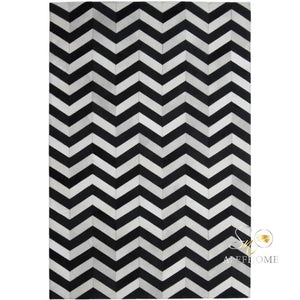 Black and White Cowhide Rug – Handmade Hair-On Leather Patchwork Chevron Design Carpets - Alef home