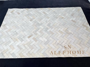 Handmade Ivory Cowhide Rug – Modern Scandinavian Leather Patchwork Carpet for Home Décor