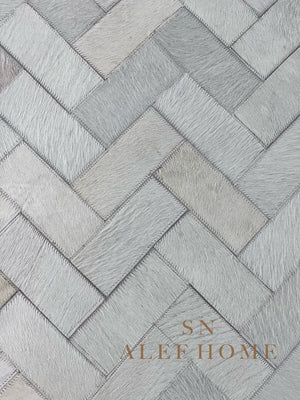 Handmade Ivory Cowhide Rug – Modern Scandinavian Leather Patchwork Carpet for Home Décor