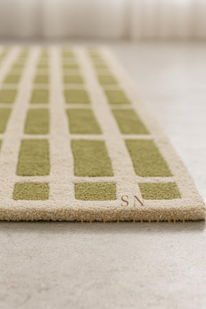 Handmade Olive Green Wool Rug: Modern Textured Grid Carpet - Alef home