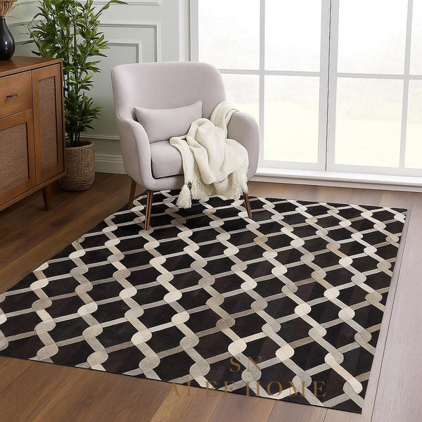 Handmade Cowhide Patchwork Rug: Rustic Farmhouse Leather Carpet