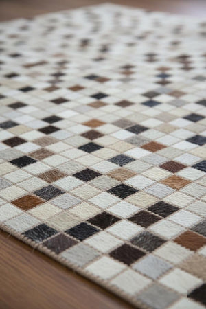 Checkerboard Cowhide Rug – Handmade Hair-On Leather Patchwork Carpet for Modern Room Décor - Alef home