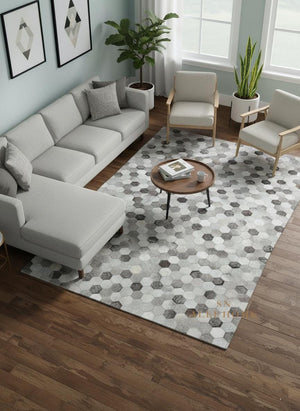 Hexagon Cowhide Patchwork Rug – Handmade Modern Hair-On Leather Geometric Carpet for Home Décor