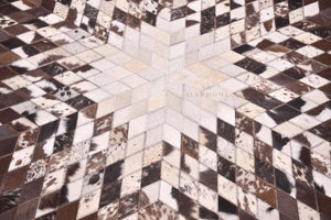 Round Brown Cowhide Patchwork Rug – Handmade Starburst Hair-On Leather Carpet for Home - Alef home