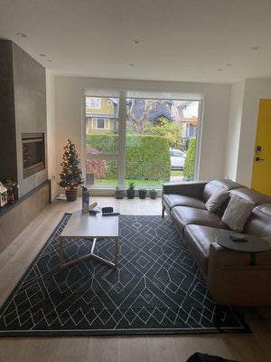 Zero Pile Black Moraccan Design Hand Tufted Rug - Alef home